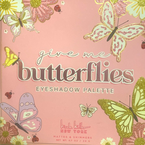 Nicole Miller give me butterfly eyeshadow palette 16 colors of mats and shimmer - Picture 2 of 6